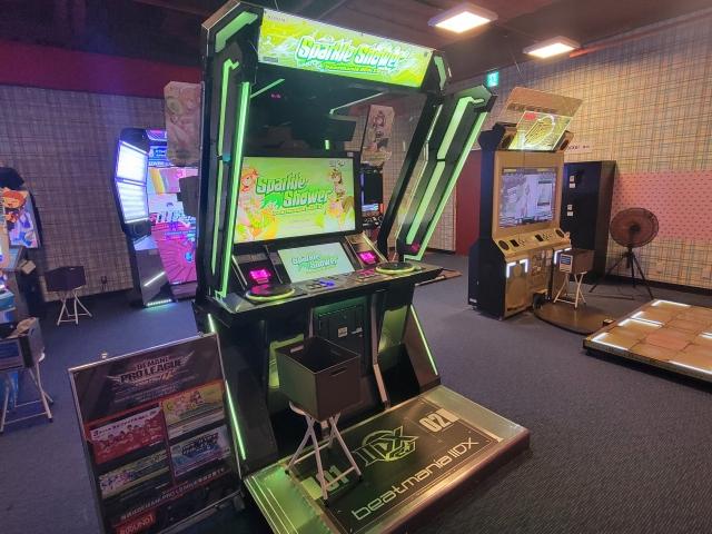 ラウンドワンスタジアム浜大津アーカス店 店舗写真1