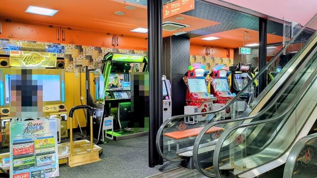 ラウンドワン豊中店 店舗写真3